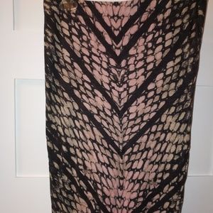 Form fitting midi skirt